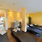 Szálloda Alpine Perren 3*