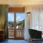 Alpine Perren Szálloda