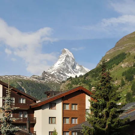 Hotel Alpine Perren